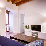 Stunning Apartment In Central Seville